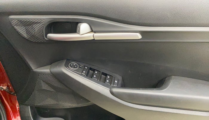 2023 KIA SELTOS HTK 1.5 DIESEL IMT, Diesel, Manual, 76,495 km, Driver Side Door Panels Control