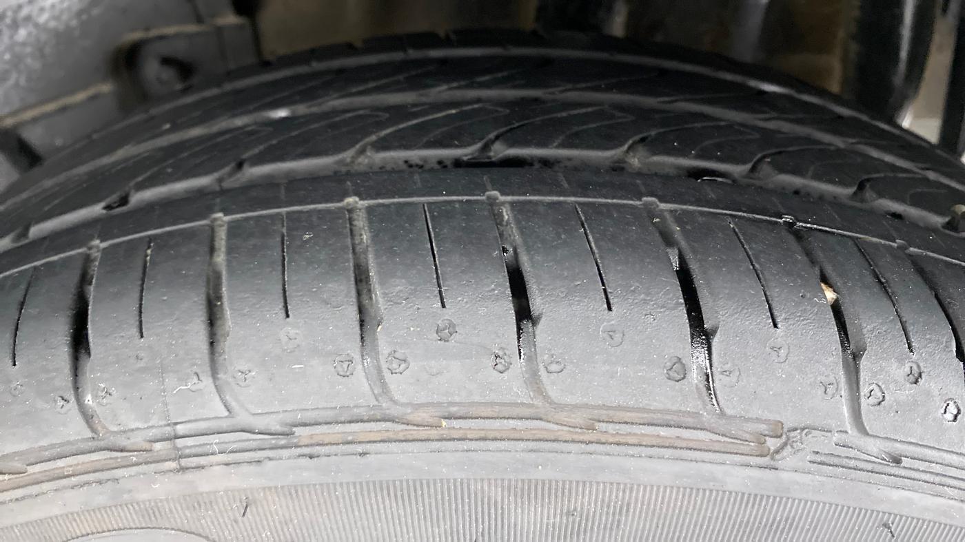 2020 Tata TIGOR 1.2 XZA+ RTN, Petrol, Automatic, 6,587 km, Left Rear Tyre Tread