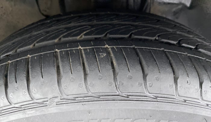 2020 Tata TIGOR 1.2 XZA+ RTN, Petrol, Automatic, 6,587 km, Right Front Tyre Tread