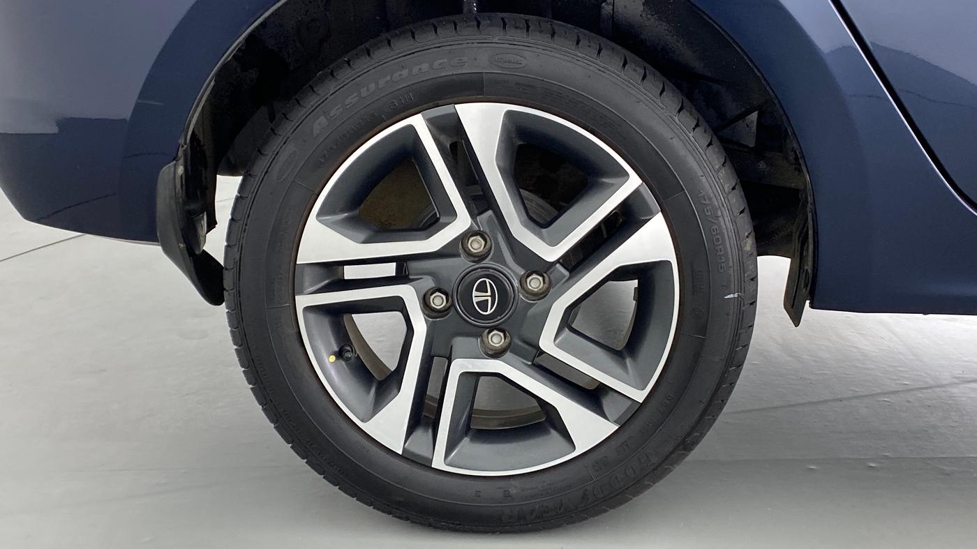 2020 Tata TIGOR 1.2 XZA+ RTN, Petrol, Automatic, 6,587 km, Right Rear Wheel