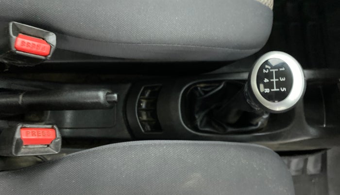 2013 Maruti Wagon R 1.0 LXI, CNG, Manual, 78,900 km, Gear Lever