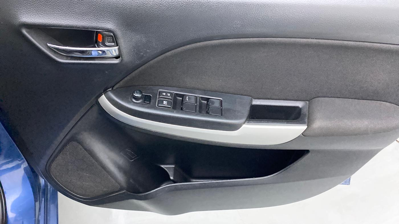 2017 Maruti Baleno DELTA PETROL 1.2, Petrol, Manual, 55,940 km, Driver Side Door Panels Control