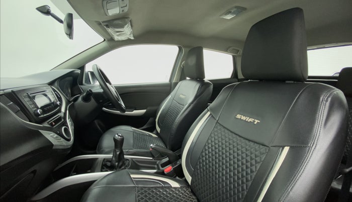 2017 Maruti Baleno DELTA PETROL 1.2, Petrol, Manual, 55,940 km, Right Side Front Door Cabin