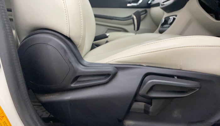 2024 Tata TIGOR XZA Plus iCNG , CNG, Automatic, 14,264 km, Driver Side Adjustment Panel