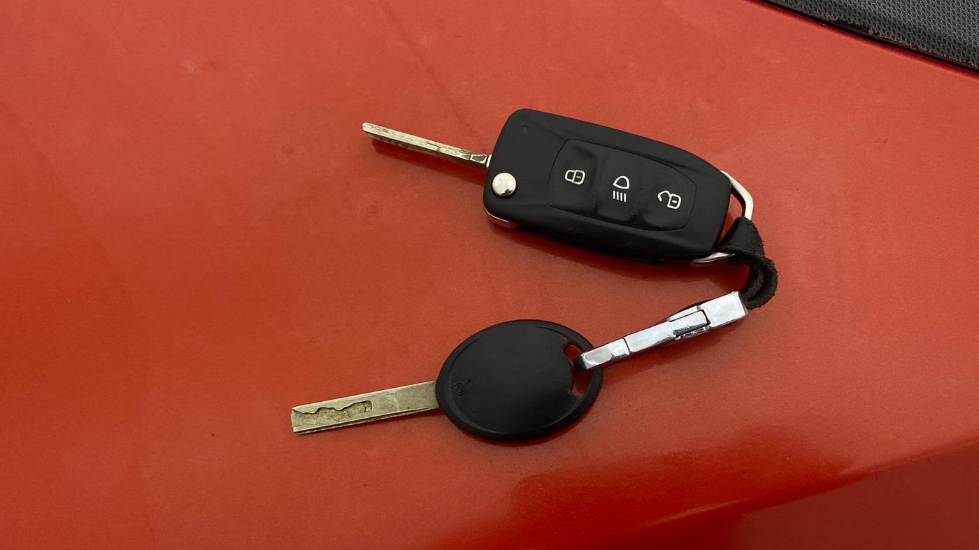 2020 Tata Tiago XZ PLUS PETROL, Petrol, Manual, 79,470 km, Key Close Up