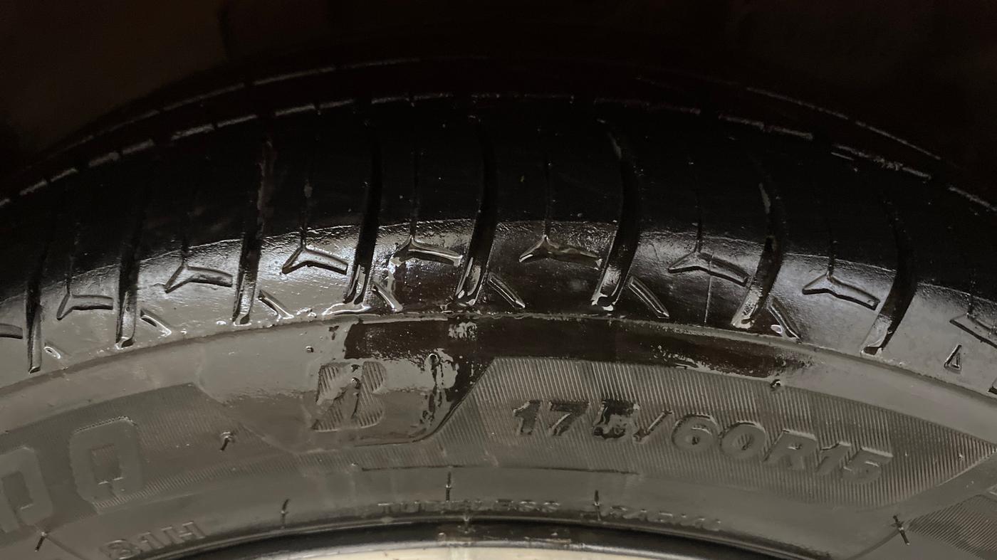 2020 Tata Tiago XZ PLUS PETROL, Petrol, Manual, 79,470 km, Right Front Tyre Tread