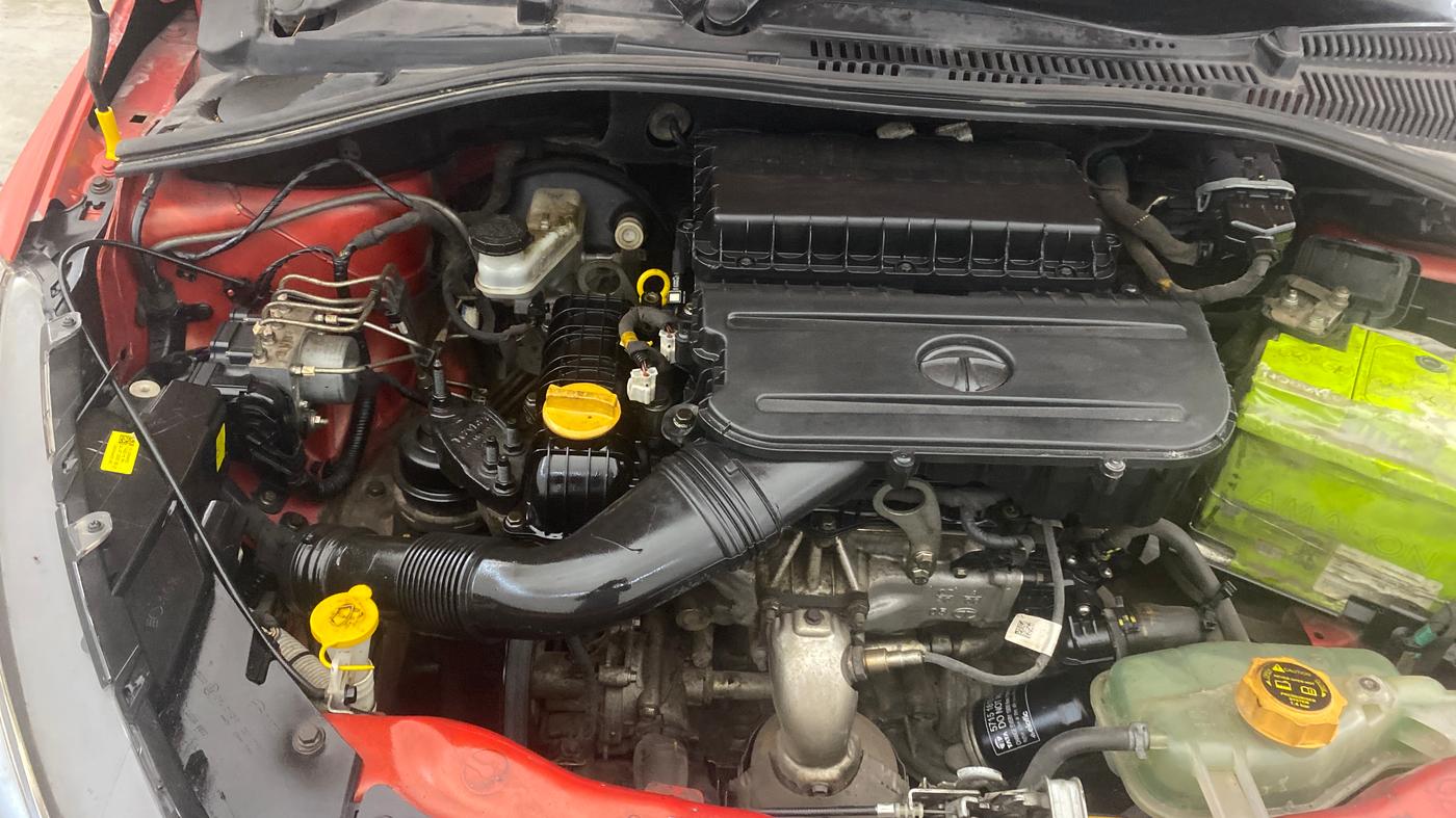 2020 Tata Tiago XZ PLUS PETROL, Petrol, Manual, 79,470 km, Engine View - Right
