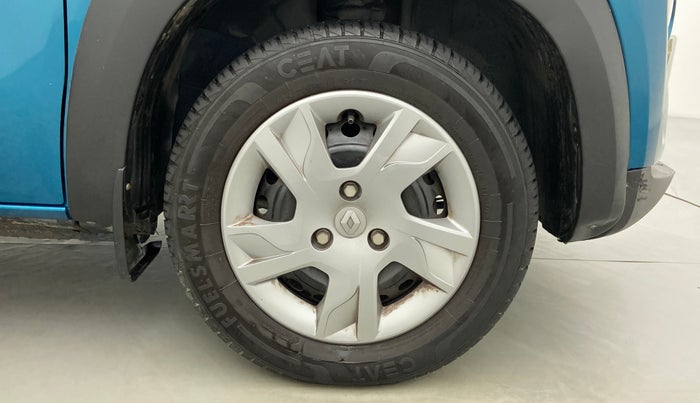2021 Renault Kwid 1.0 RXT Opt AT, Petrol, Automatic, 11,332 km, Right Front Wheel