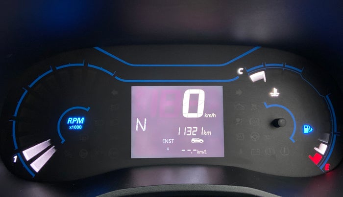 2021 Renault Kwid 1.0 RXT Opt AT, Petrol, Automatic, 11,332 km, Odometer Image
