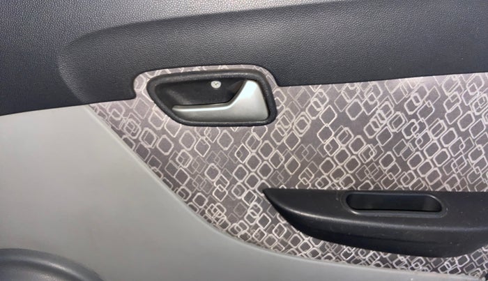 2017 Maruti Alto 800 LXI, Petrol, Manual, 22,466 km, Driver Side Door Panels Control