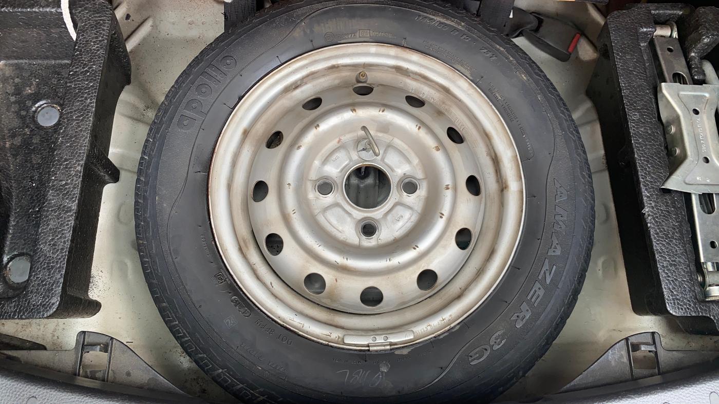2013 Maruti Wagon R 1.0 LXI, Petrol, Manual, 60,603 km, Spare Tyre