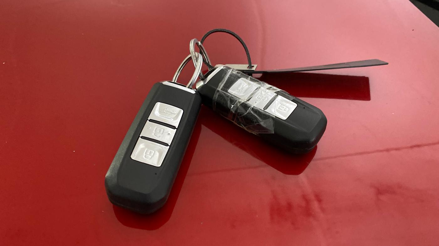 2020 MG HECTOR PLUS SHARP 1.5 PETROL TURBO DCT 6-STR, Petrol, Automatic, 25,111 km, Key Close Up