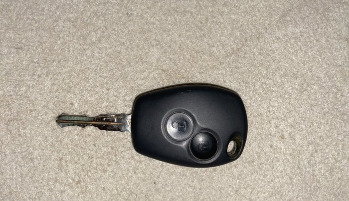 2017 Nissan Terrano XV D PREMIUM AMT, Diesel, Automatic, 74,328 km, Key Close Up