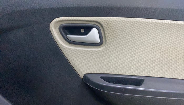 2021 Maruti Alto VXI, Petrol, Manual, 81,434 km, Driver Side Door Panels Control