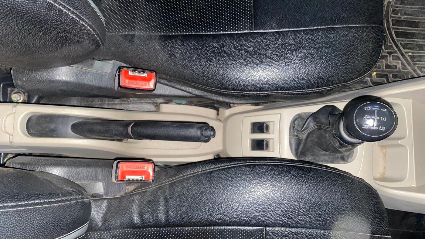 2021 Maruti Alto VXI, Petrol, Manual, 81,429 km, Gear Lever