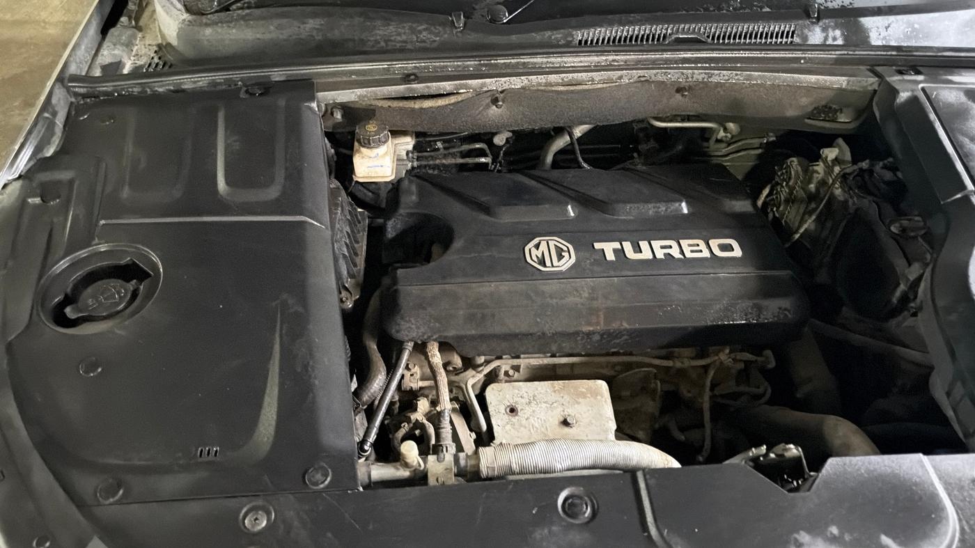 2022 MG HECTOR PLUS SHARP 1.5 PETROL TURBO HYBRID MT 6-STR, Petrol, Manual, 23,515 km, Engine View - Right