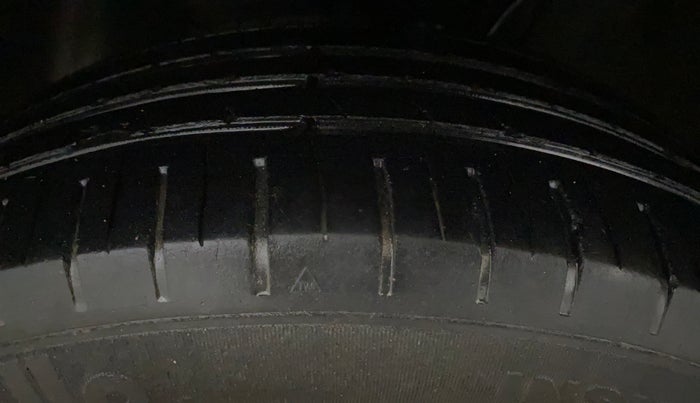 2017 Hyundai i20 Active 1.2 S, Petrol, Manual, 70,157 km, Left Front Tyre Tread