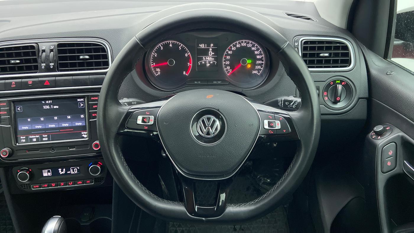2021 Volkswagen Polo 1.0 GT TSI AT, Petrol, Automatic, 51,610 km, Steering Wheel Close Up