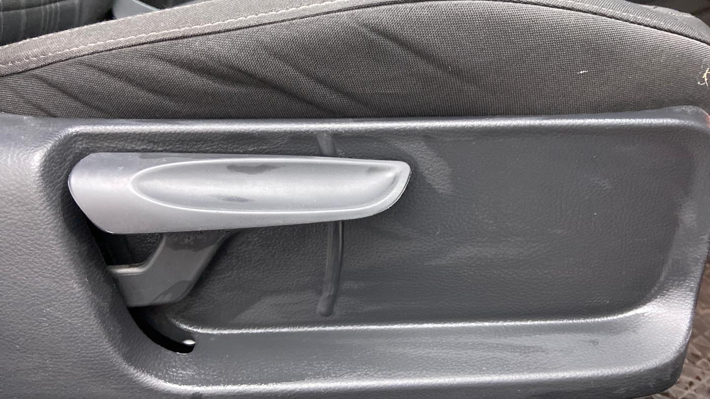 2021 Volkswagen Polo 1.0 GT TSI AT, Petrol, Automatic, 51,610 km, Driver Side Adjustment Panel