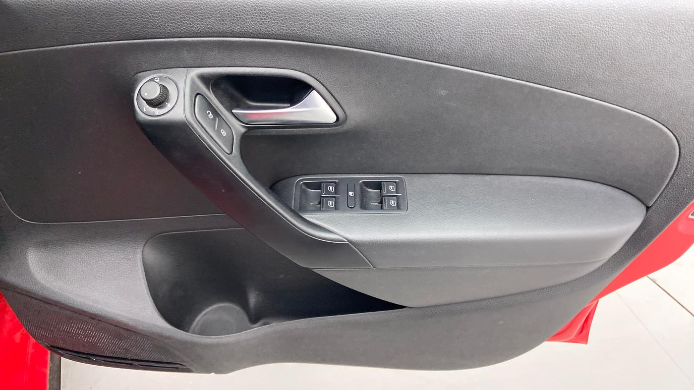 2021 Volkswagen Polo 1.0 GT TSI AT, Petrol, Automatic, 51,610 km, Driver Side Door Panels Control