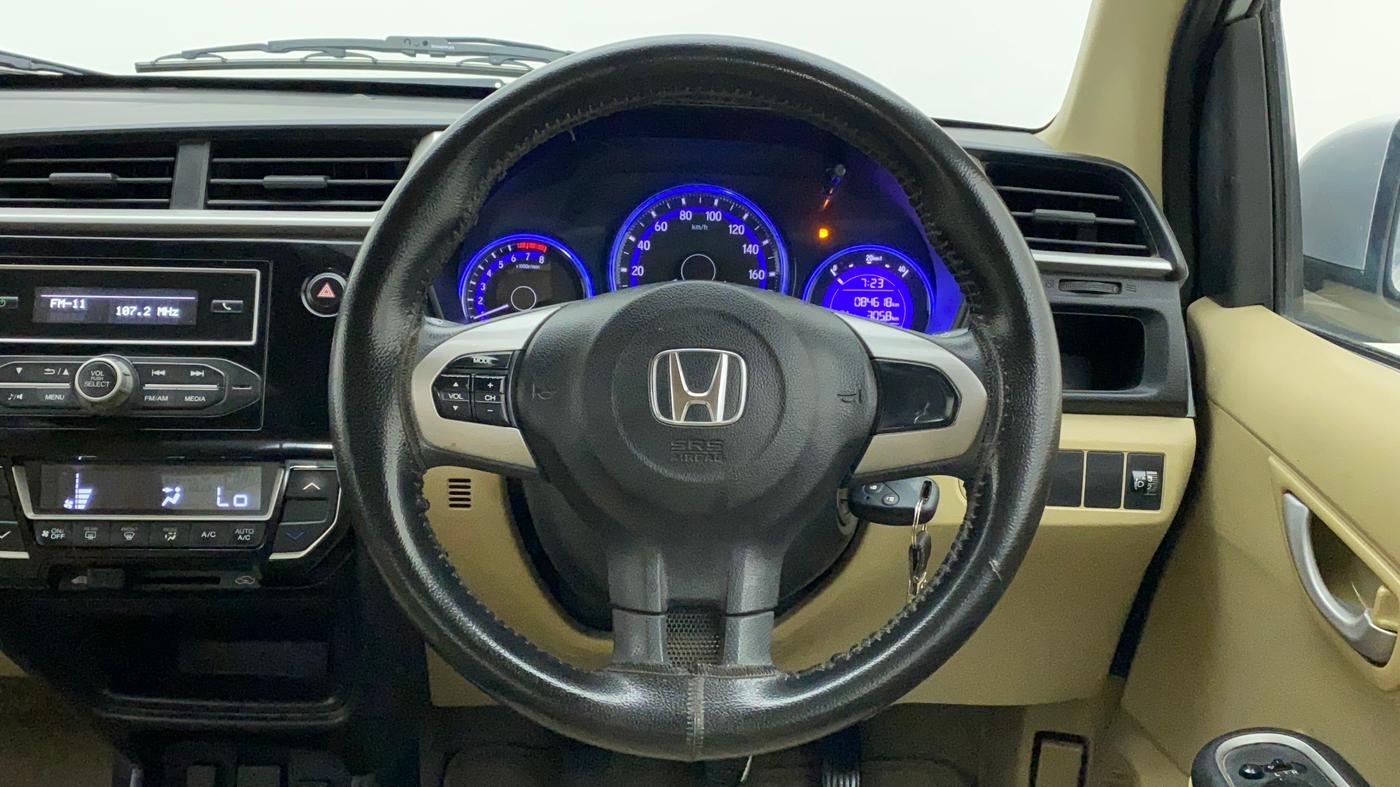 2016 Honda Amaze 1.2 SX MT I VTEC, CNG, Manual, 84,936 km, Steering Wheel Close Up