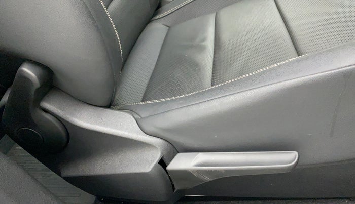 2022 Volkswagen VIRTUS GT PLUS TSI 1.5 EVO DSG, Petrol, Automatic, 2,617 km, Driver Side Adjustment Panel
