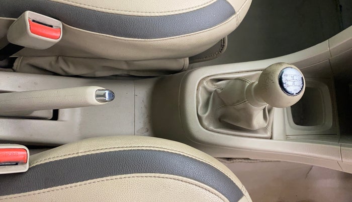 2016 Maruti Ertiga ZDI + SHVS, Diesel, Manual, 69,848 km, Gear Lever