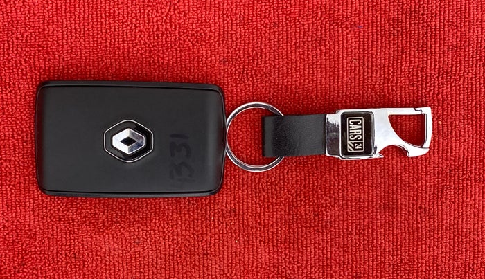 2022 Renault Kiger RXZ AMT, Petrol, Automatic, 4,309 km, Key Close Up
