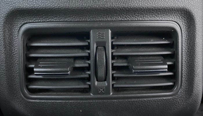 2022 Renault Kiger RXZ AMT, Petrol, Automatic, 4,309 km, Rear AC Vents