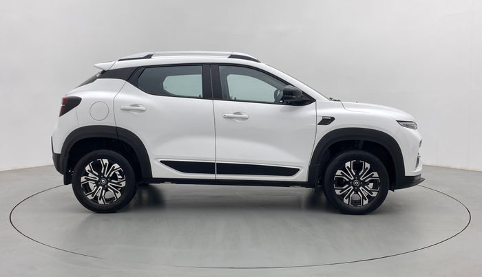 2022 Renault Kiger RXZ AMT, Petrol, Automatic, 4,309 km, Right Side View