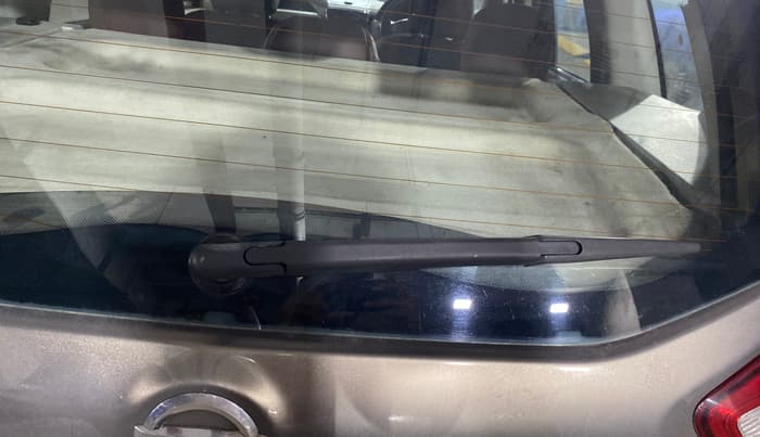 2016 Nissan Terrano XL (D), Diesel, Manual, 1,18,643 km, Rear Wiper