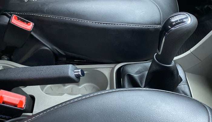 2019 Tata Tiago XT 1.2 REVOTRON, Petrol, Manual, 36,662 km, Gear Lever