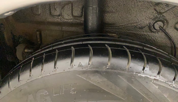 2018 Maruti Celerio ZXI AMT (O), Petrol, Automatic, 58,748 km, Right Rear Tyre Tread