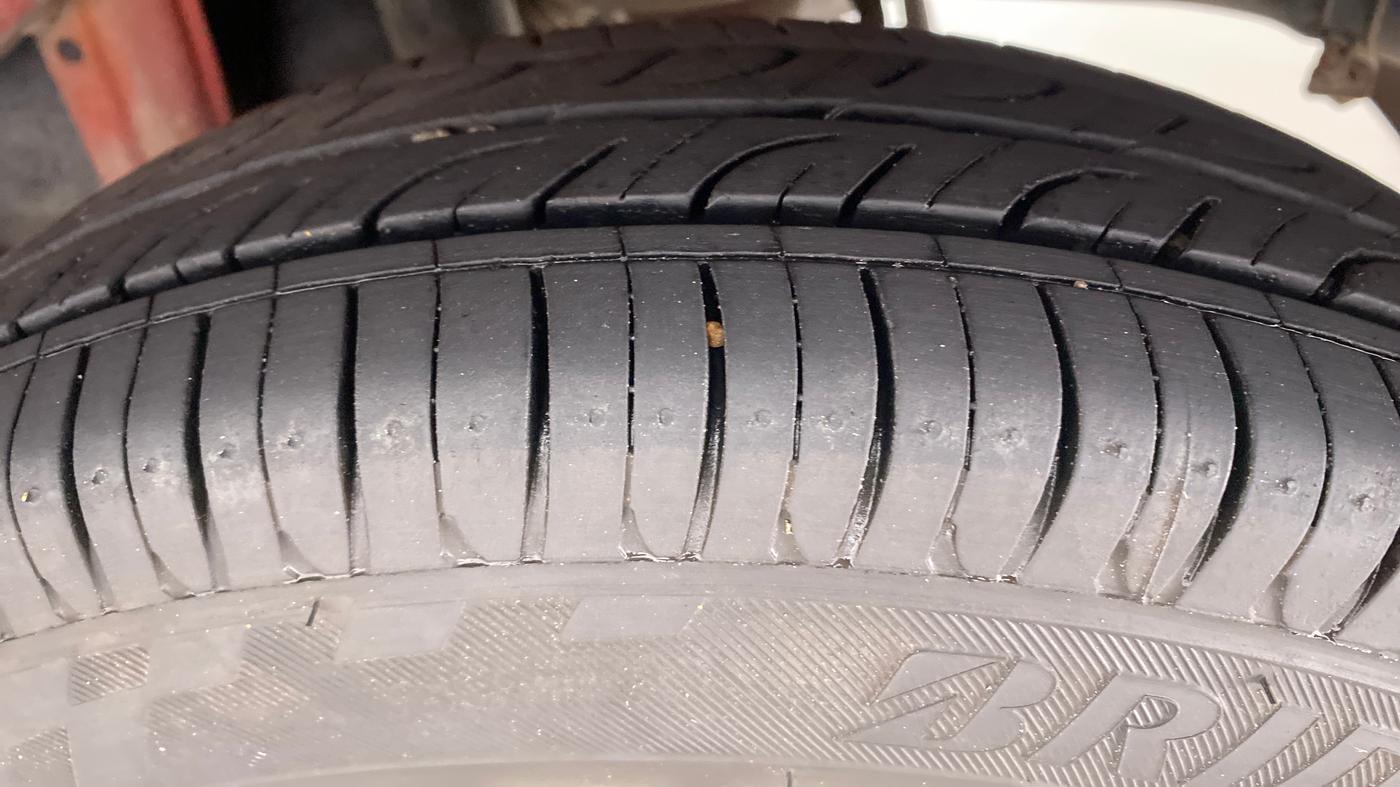 2013 Maruti Alto 800 LXI, Petrol, Manual, 73,282 km, Left Rear Tyre Tread