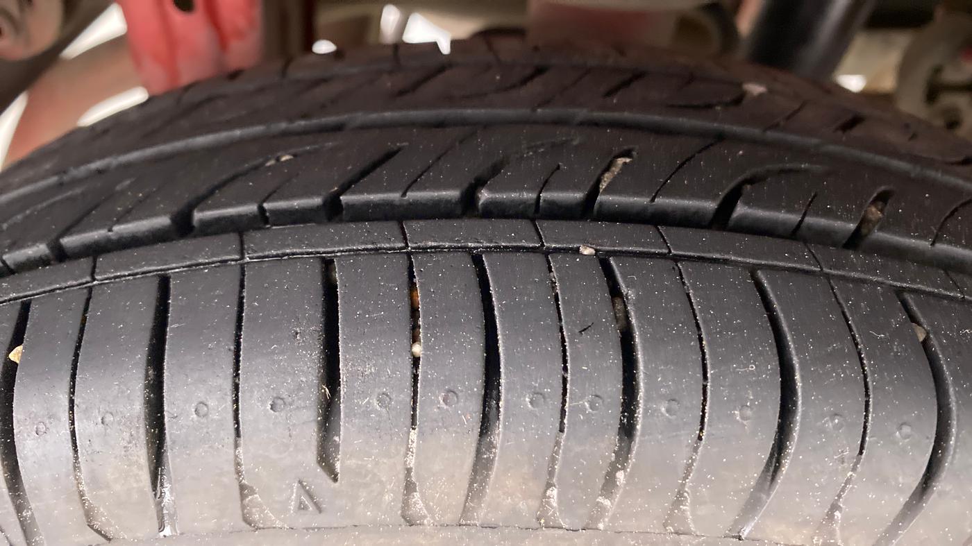 2013 Maruti Alto 800 LXI, Petrol, Manual, 73,282 km, Right Rear Tyre Tread