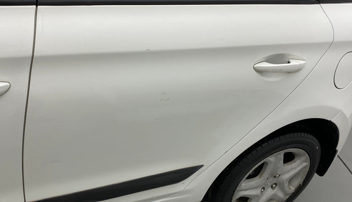2017 Hyundai Elite i20 ASTA 1.4 CRDI, Diesel, Manual, 1,16,263 km, Rear left door - Minor scratches