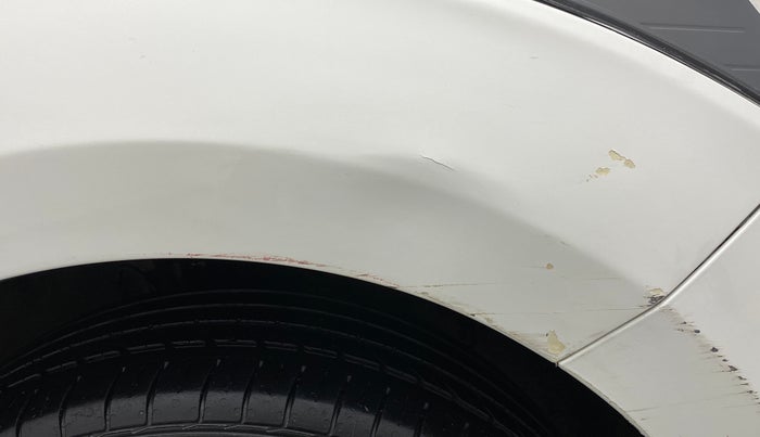 2017 Hyundai Elite i20 ASTA 1.4 CRDI, Diesel, Manual, 1,16,263 km, Right fender - Paint has minor damage