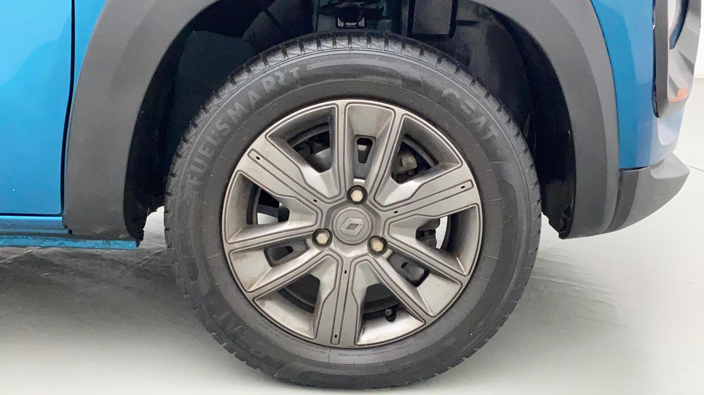2021 Renault Kwid CLIMBER 1.0 (O), Petrol, Manual, 59,221 km, Right Front Wheel