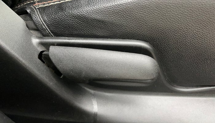 2015 Maruti Swift LXI (O), Petrol, Manual, 25,364 km, Driver Side Adjustment Panel