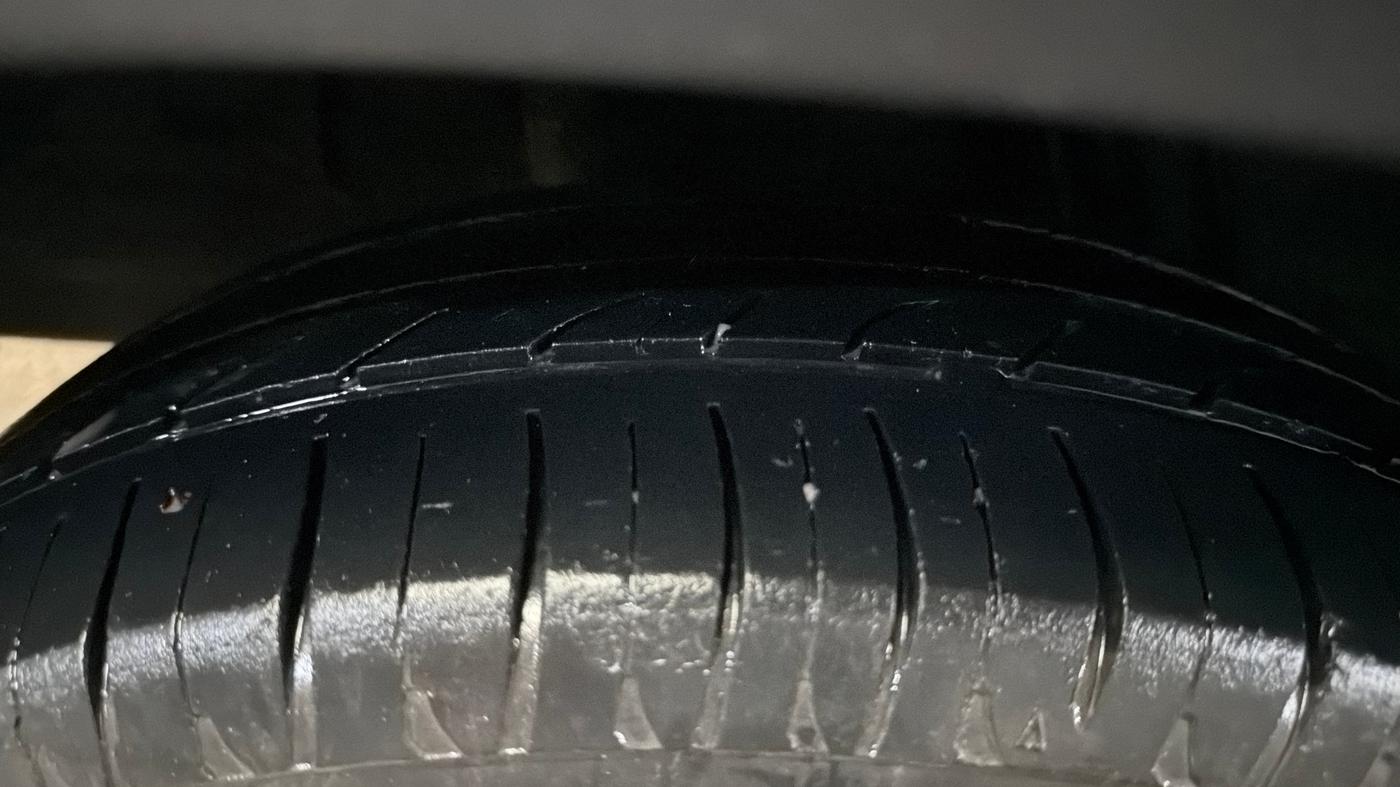 2024 Renault Kwid CLIMBER MT 1.0, CNG, Manual, 9,942 km, Right Rear Tyre Tread