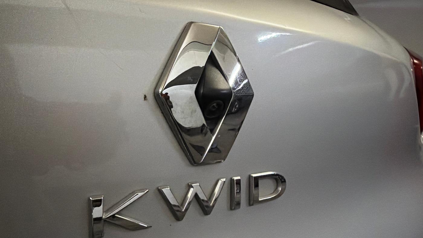 2024 Renault Kwid CLIMBER MT 1.0, CNG, Manual, 9,942 km, Parking Camera