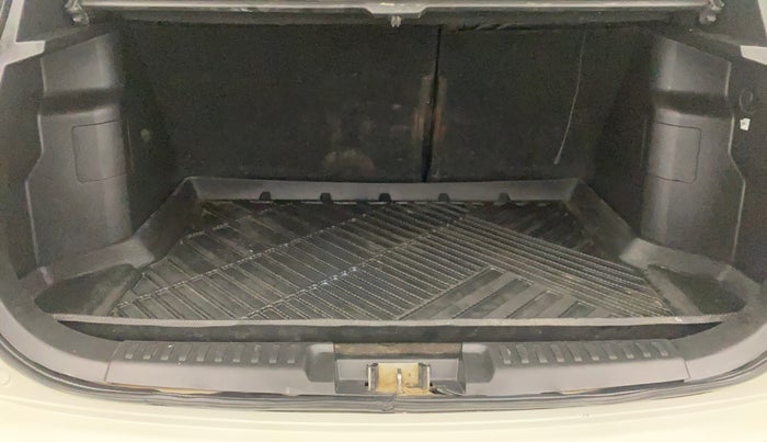 2022 Maruti Vitara Brezza ZXI PLUS, Petrol, Manual, 94,248 km, Boot Inside