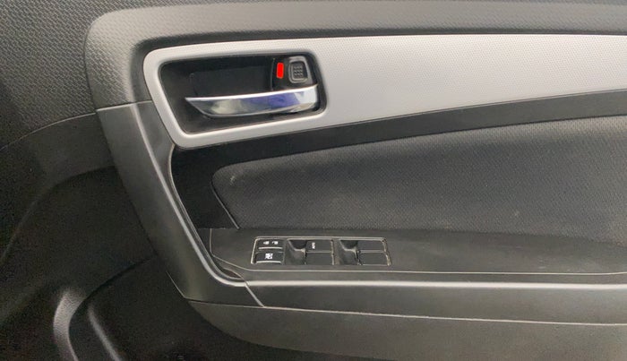 2022 Maruti Vitara Brezza ZXI PLUS, Petrol, Manual, 94,248 km, Driver Side Door Panels Control