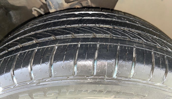 2016 Hyundai i20 Active 1.2 SX, Petrol, Manual, 73,422 km, Right Front Tyre Tread