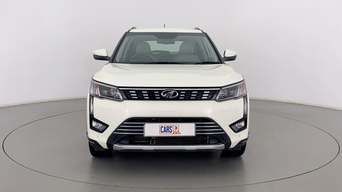 2022 Mahindra XUV300 W8 (O) AT, Petrol, Automatic, 20,094 km, Front