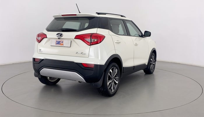 2022 Mahindra XUV300 W8 (O) AT, Petrol, Automatic, 20,094 km, Right Back Diagonal