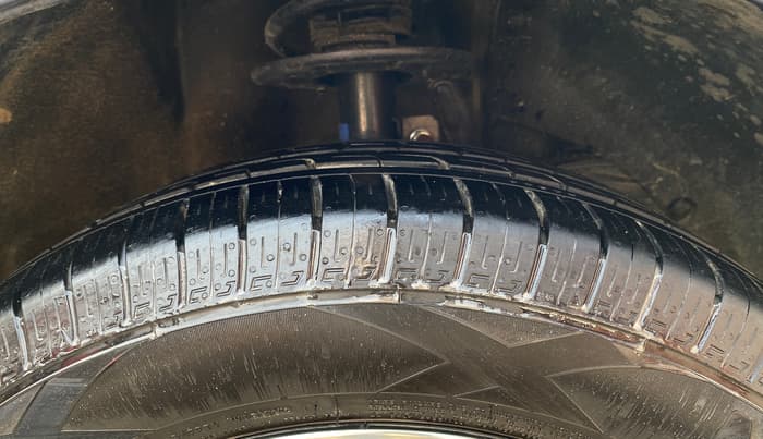 2021 Maruti Dzire ZXI Plus, Petrol, Manual, 70,133 km, Right Front Tyre Tread