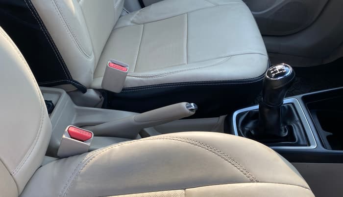 2021 Maruti Dzire ZXI Plus, Petrol, Manual, 70,133 km, Gear Lever