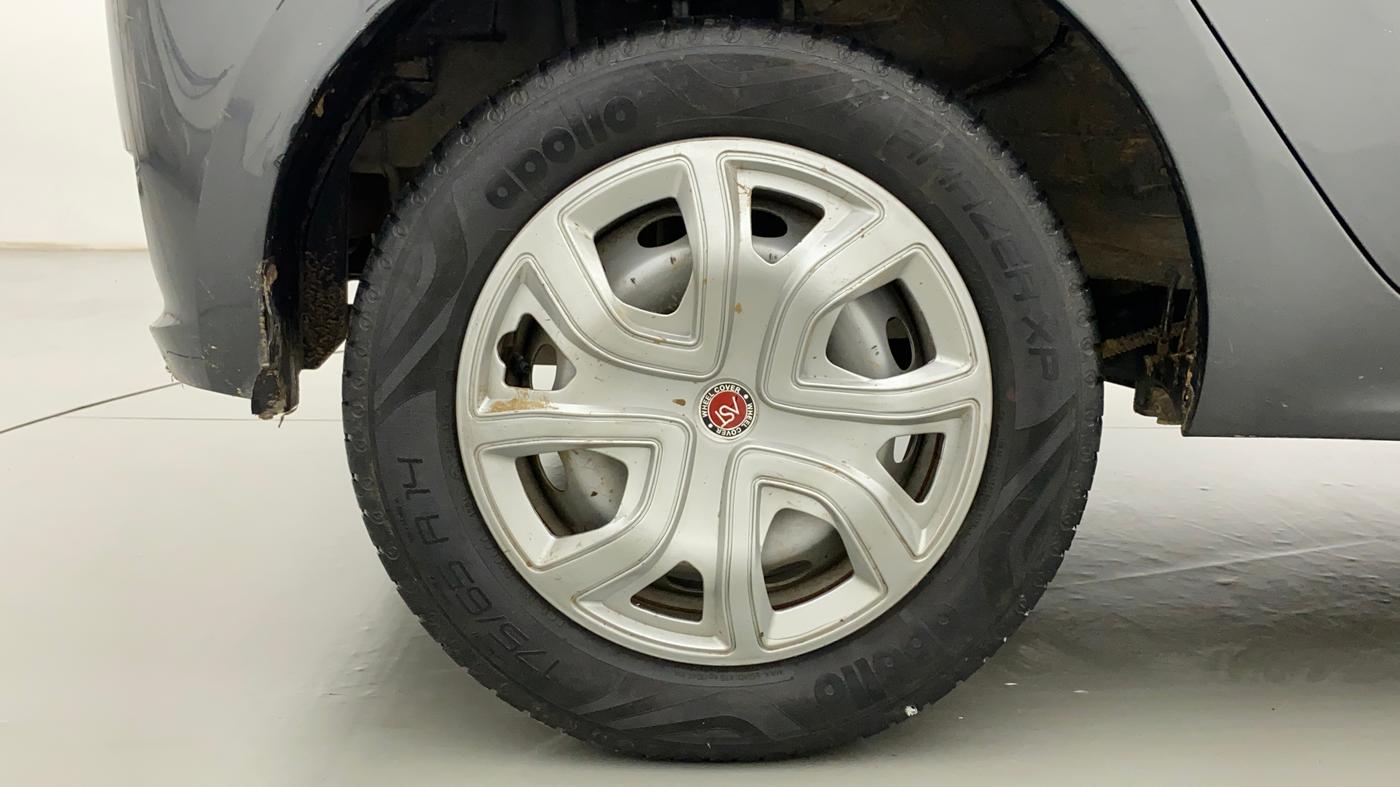 2021 Tata Tiago XE PETROL, Petrol, Manual, 26,368 km, Right Rear Wheel