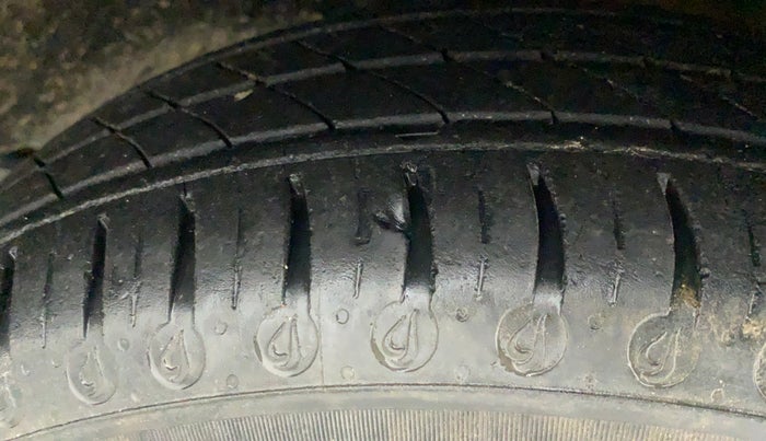 2021 Tata Tiago XE PETROL, Petrol, Manual, 26,368 km, Right Front Tyre Tread